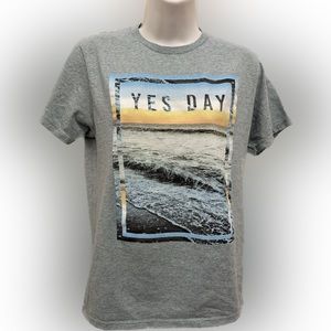 Boys Univibe Surf Shirt “Yes Day” Size Large
